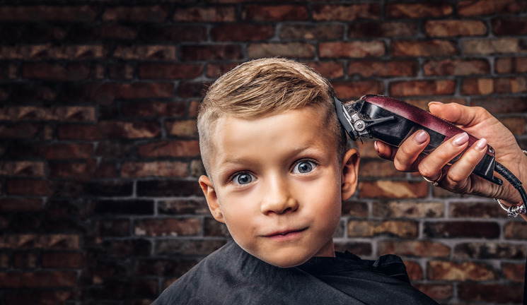kid haircut in salons